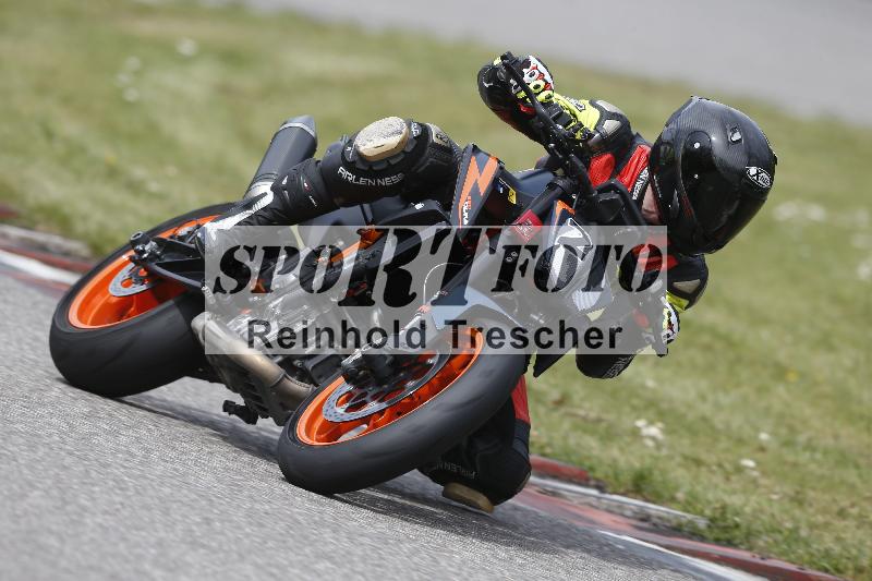 Archiv-2025/07 19.04.2025 Speer Racing ADR/Gruppe gelb/2